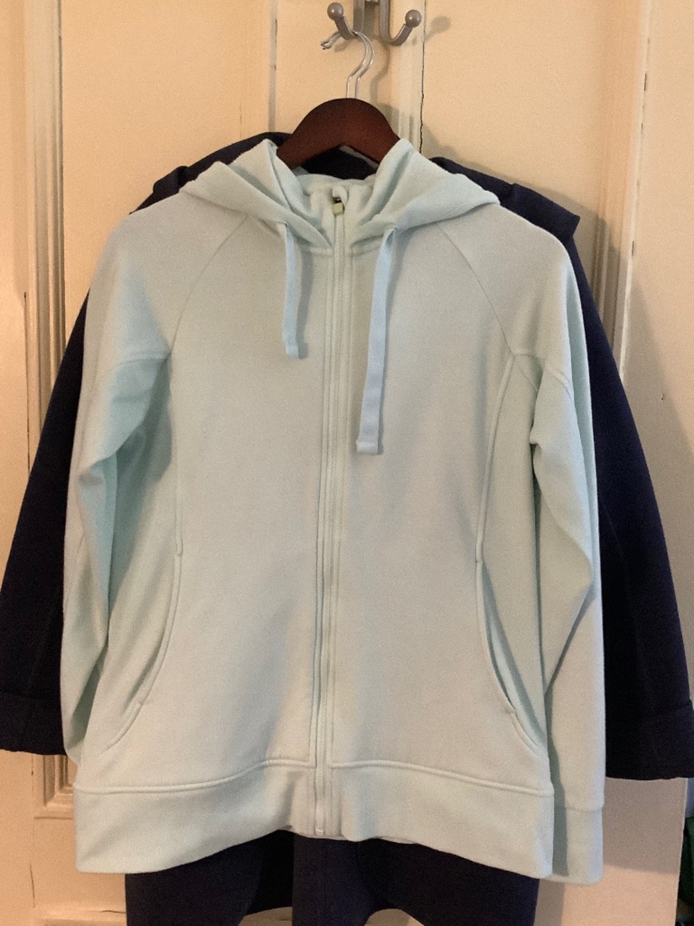 Eddie Bauer Zip Hoodie M